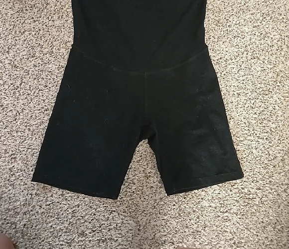 Beyond the Bump Black Bike Shorts - Picture 2 of 4